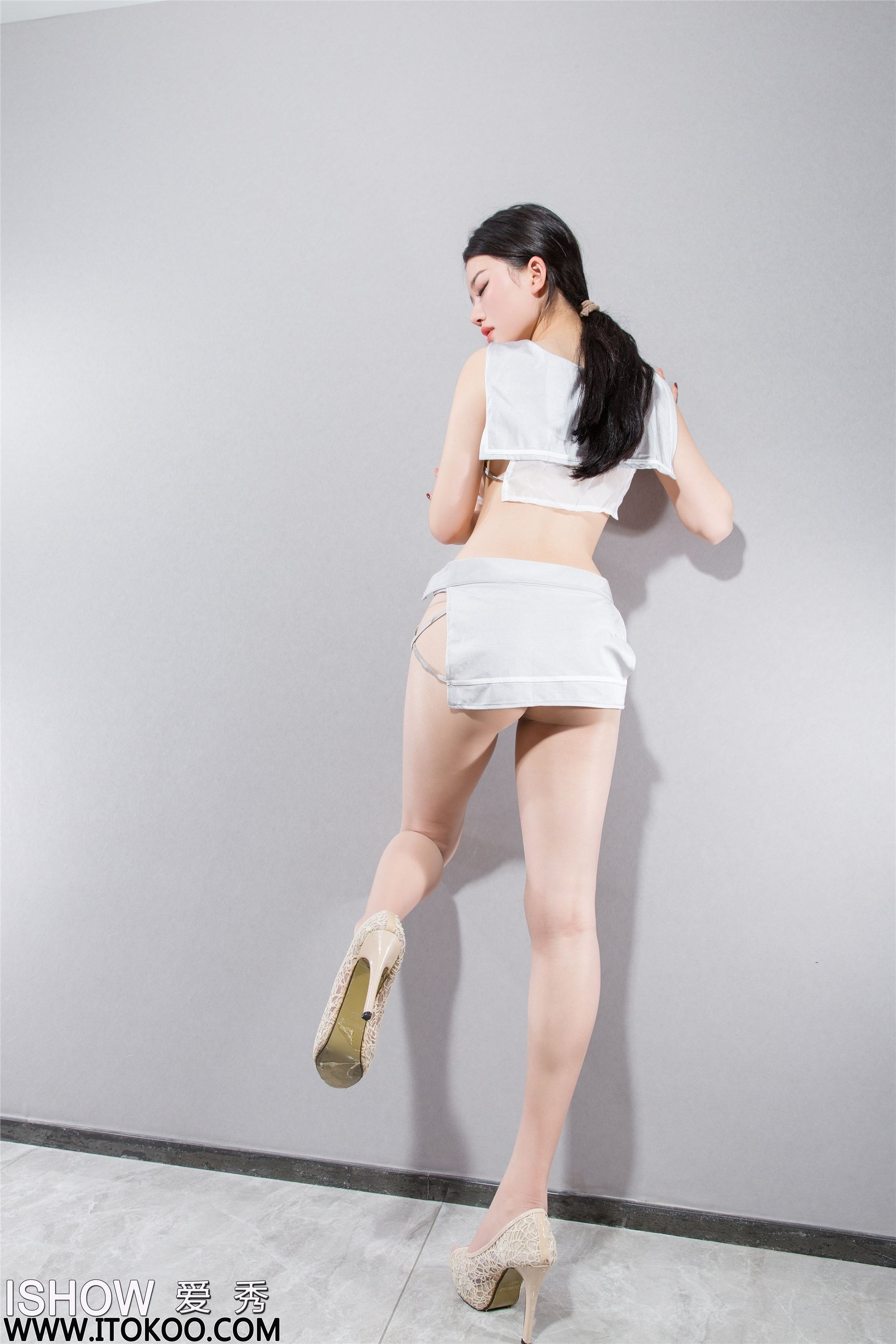 ISHOW爱秀 2023-09-16 NO.382 艾雨彤Irene